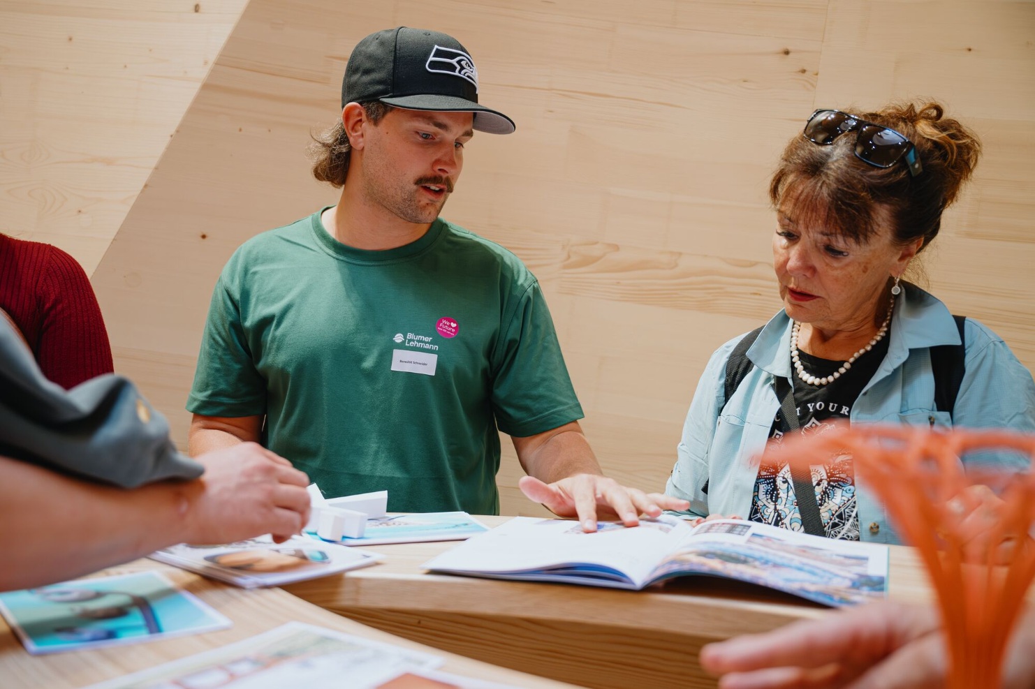 tag-des-schweizer-holzes-offener-tag-information-beratung-2025-blumer-lehmann