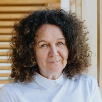 Porträt Ursula Keller Braun Leiterin Personal Blumer Lehmann
