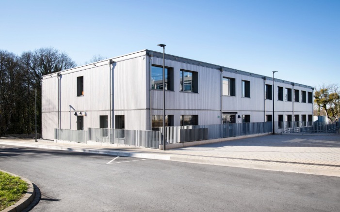 Gesamtansicht der internationalen Schule in Mondorf