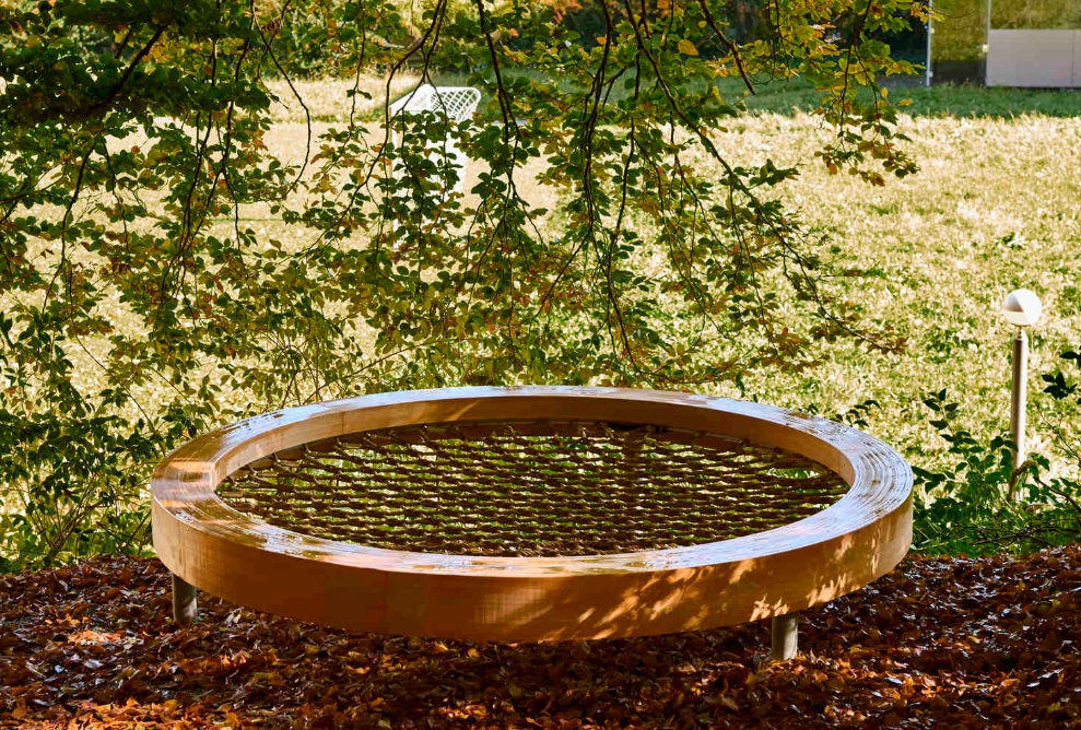 Holzobjekt "Himmelbett" im Resilienzparcours Lifegarden in Zürich